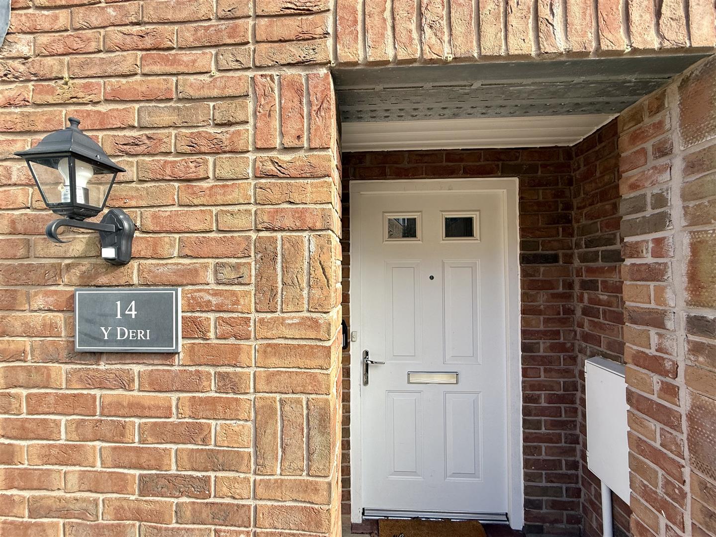 Y Deri, Sketty, Swansea, SA2 8ET